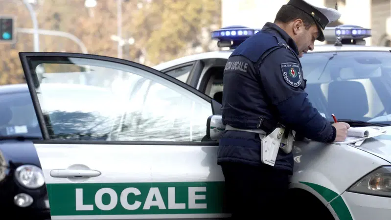 Bici elettriche truccate, sequestri a Torre del Greco: una raggiungeva i 100 km/h