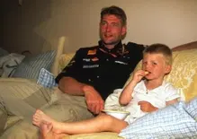In onore di Max Biaggi: l'incredibile retroscena su Verstappen svelato dal padre Jos. E ora la sfida a Valentino Rossi
