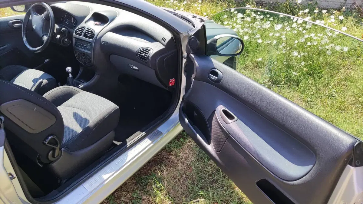 Peugeot 206 Cabrio usata a Firenze (3)
