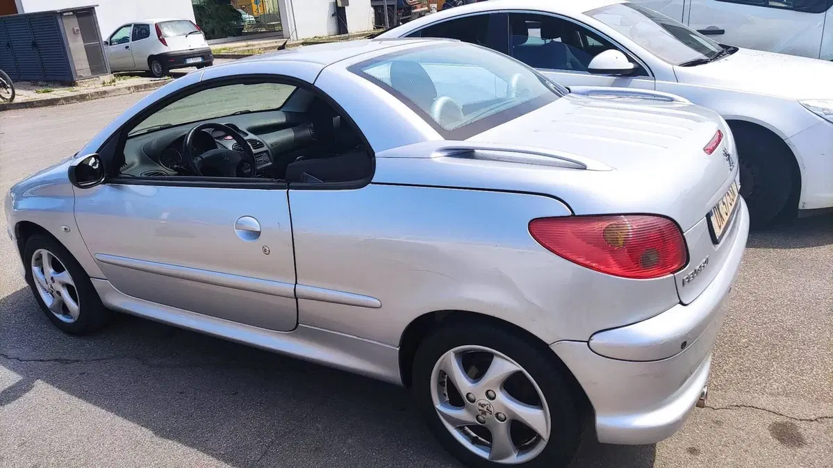 Peugeot 206 Cabrio usata a Firenze (6)