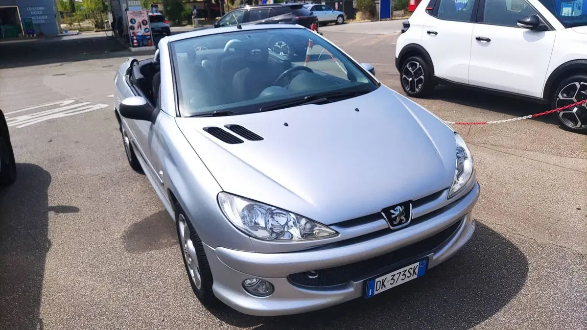 Peugeot 206 Cabrio usata a Firenze (2)
