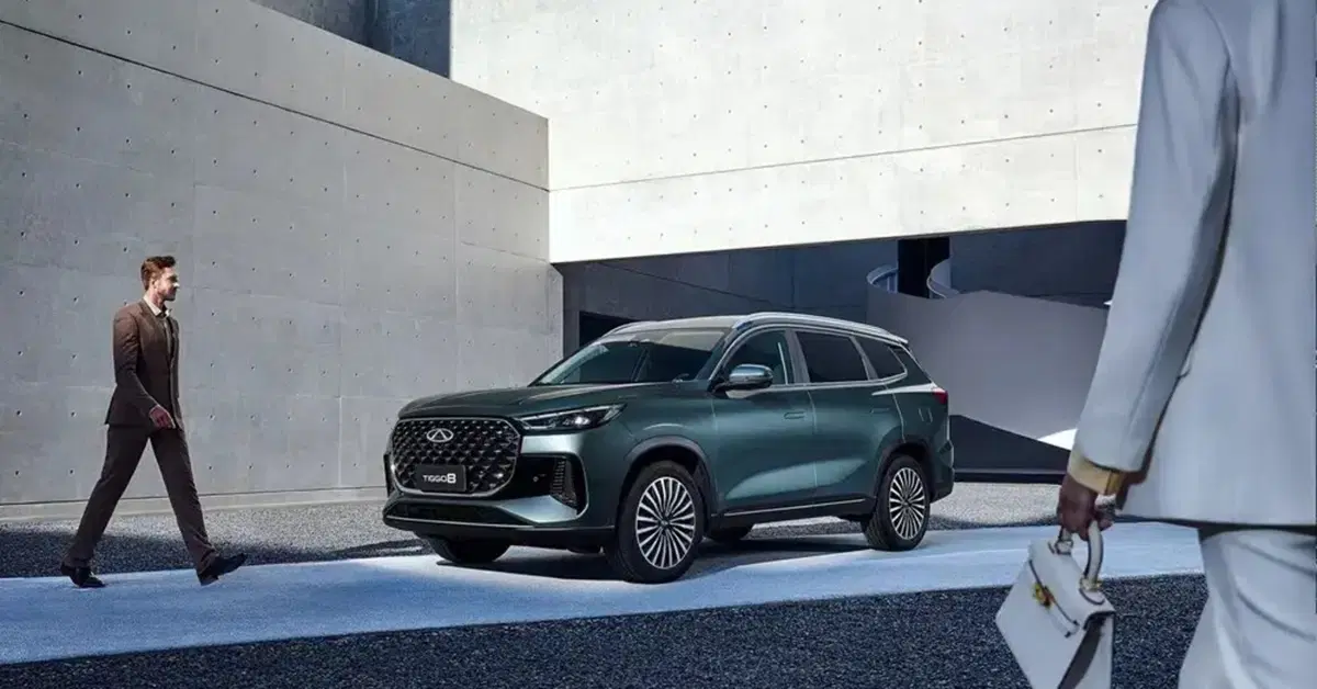 Chery Tiggo 8, prezzi da 37.800 euro: il SUV plug-in hybrid a 7 posti arriva in Italia