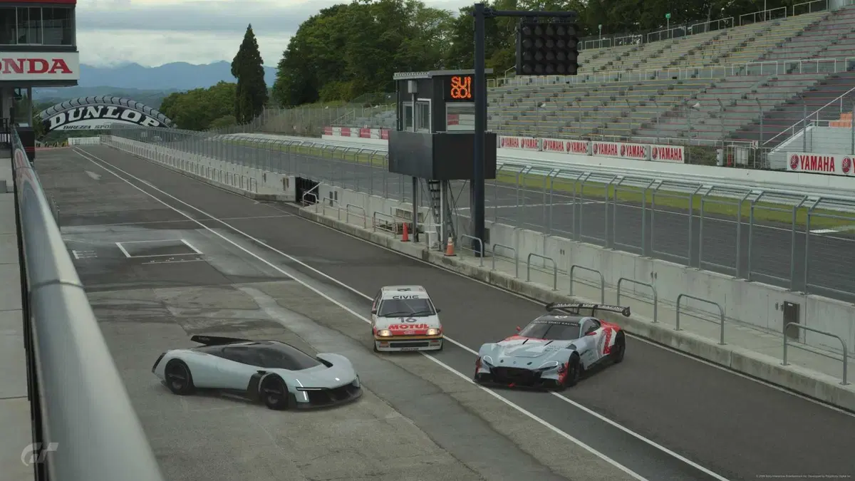 Le nuove auto aggiunte dall'update 1.72 Spec IV parte 1 in posa a Sportsland SUGO
