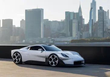 Porsche Mission S, il futuro secondo Porsche è a motore centrale e (quasi) senza schermi