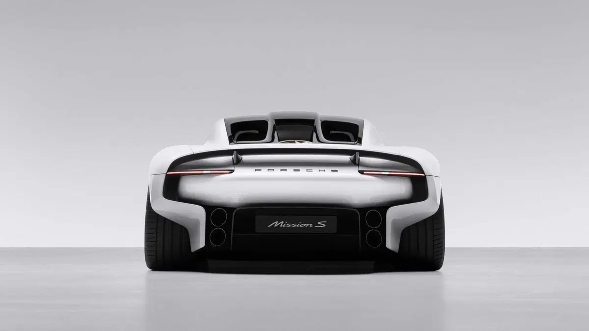 Porsche Mission S, il futuro secondo Porsche parte togliendo gli schermi (6)
