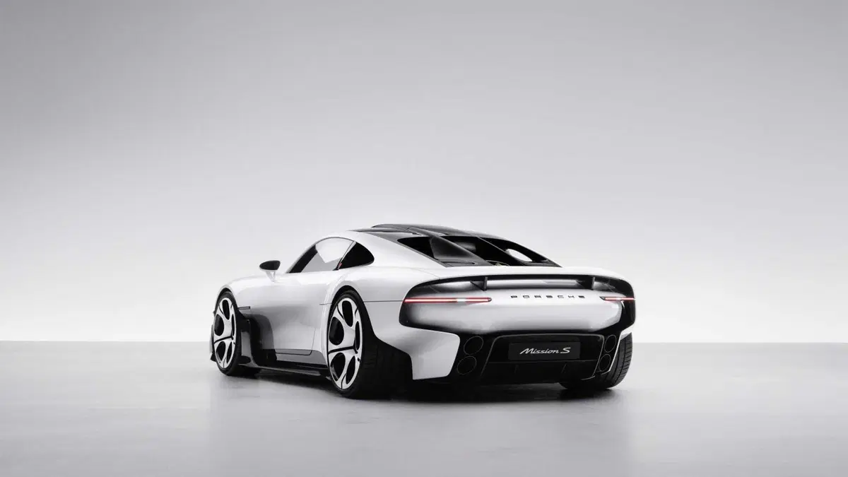 Porsche Mission S, il futuro secondo Porsche parte togliendo gli schermi (9)