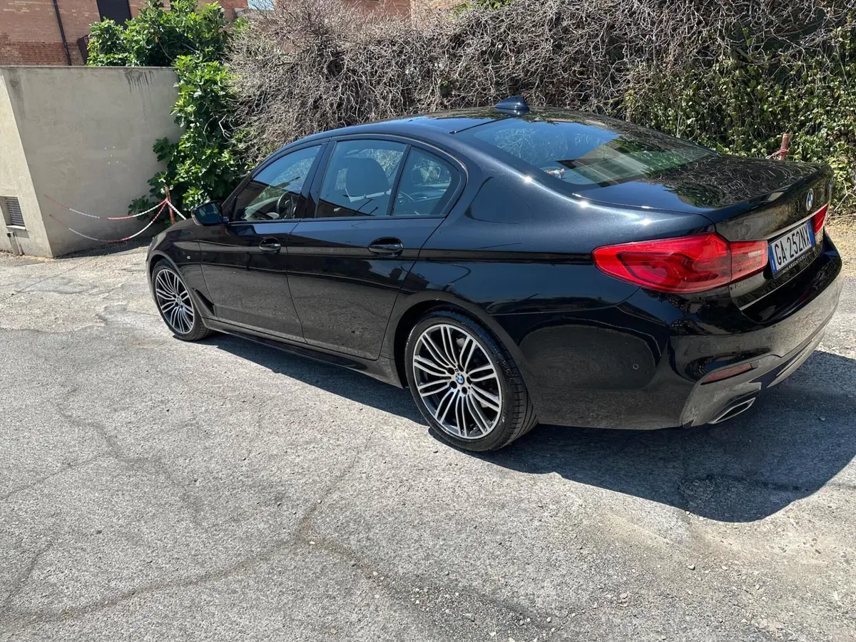 BMW Serie 5 usata a Foggia (3)