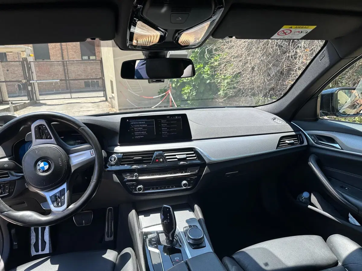 BMW Serie 5 usata a Foggia (15)