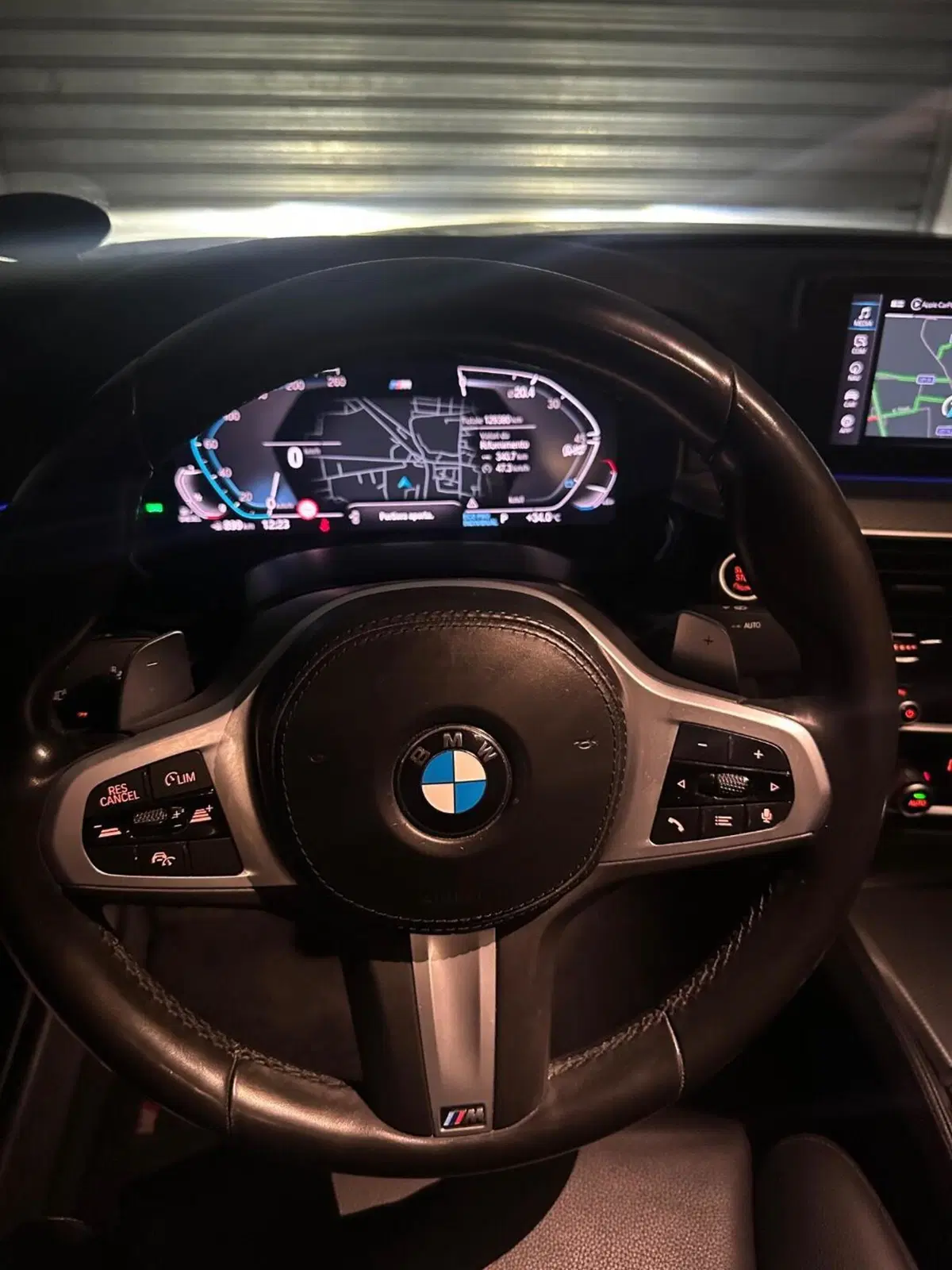 BMW Serie 5 usata a Foggia (16)