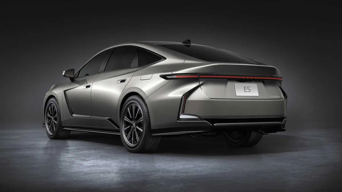 Lexus ES (2026-->>) (4)