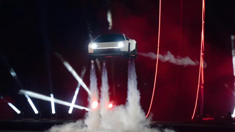 Tesla Roadster: il preordine costa fino a 250.000 dollari, ma Musk non garantisce che l'auto verrà mai prodotta