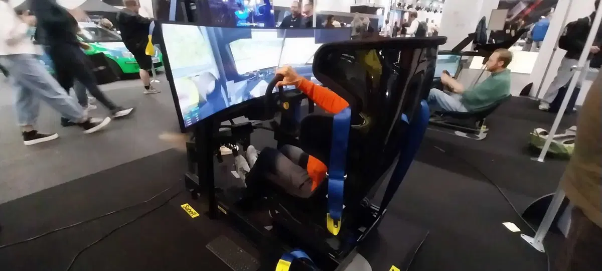 L'offerta Sabelt SIMRACING dalla pista al salotto di casa (2)