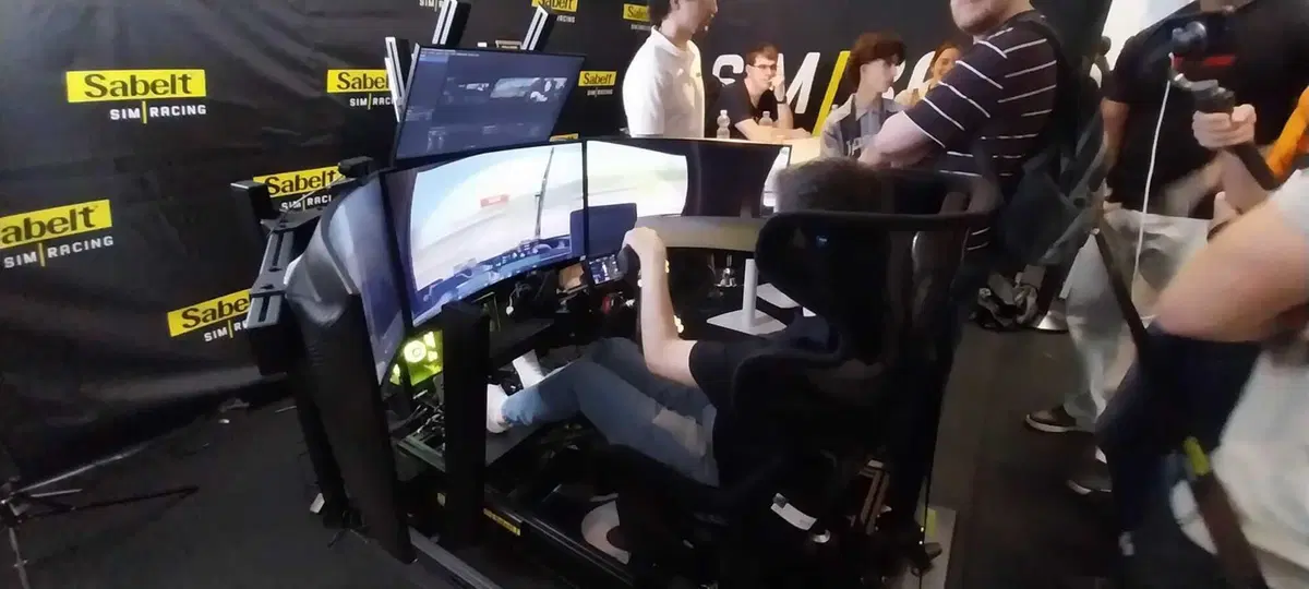 L'offerta Sabelt SIMRACING dalla pista al salotto di casa (8)