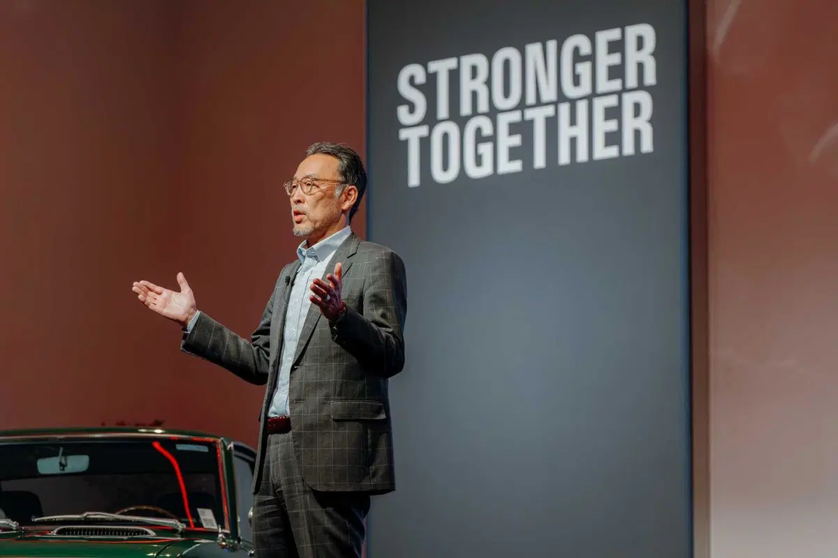 Toyota alza la voce con Bruxelles: “Non siamo ospiti in Europa”. Ecco cosa chiede su CO₂, stop 2035  (3)