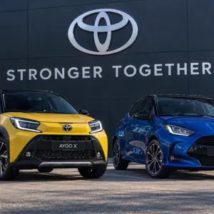 Toyota alza la voce con Bruxelles: “Non siamo ospiti in Europa”. Ecco cosa chiede su CO₂, stop 2035 e carburanti rinnovabili