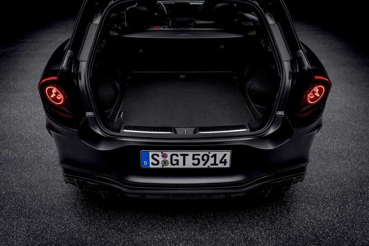 Mercedes-AMG GT SUV, 1.169 CV e 2.000 Nm: il SUV elettrico che sfida le supercar (30)