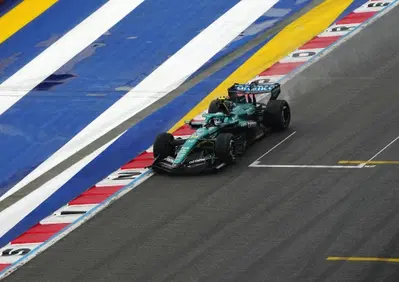 F1. Alonso vede i fantasmi sull'Aston Martin? Il mistero dei guasti che Honda non trova