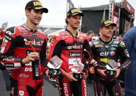 Le pagelle di Jerez: l'ultimo dieci e lode di Nicolò Bulega in SBK [GALLERY]