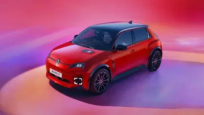 Renault 5 E-tech: la più economica si aggiorna e arriva con più potenza e la ricarica veloce di serie