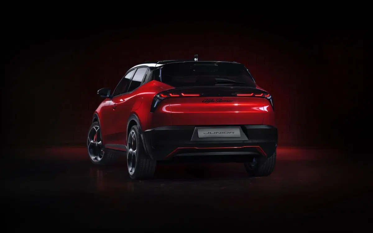 Alfa Romeo Junior: motorizzazioni, allestimenti, optional e prezzi. Guida all’acquisto (33)