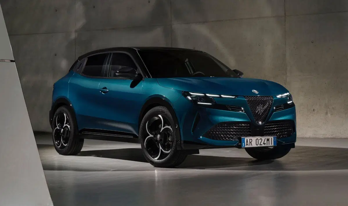 Alfa Romeo Junior: motorizzazioni, allestimenti, optional e prezzi. Guida all’acquisto (39)