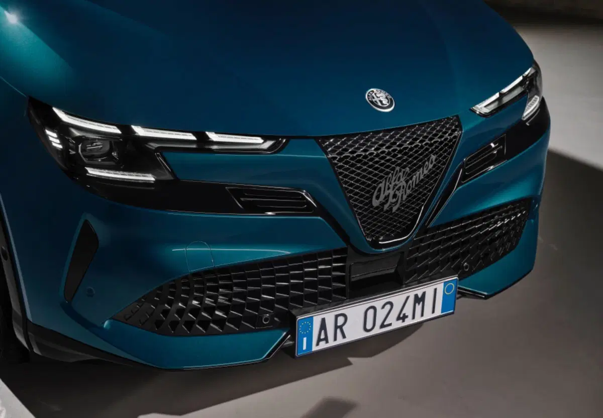 Alfa Romeo Junior: motorizzazioni, allestimenti, optional e prezzi. Guida all’acquisto (42)