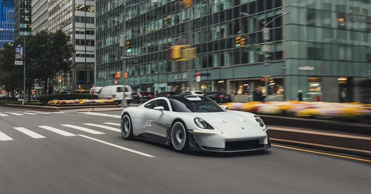 Porsche Mission S, le prime immagini in movimento