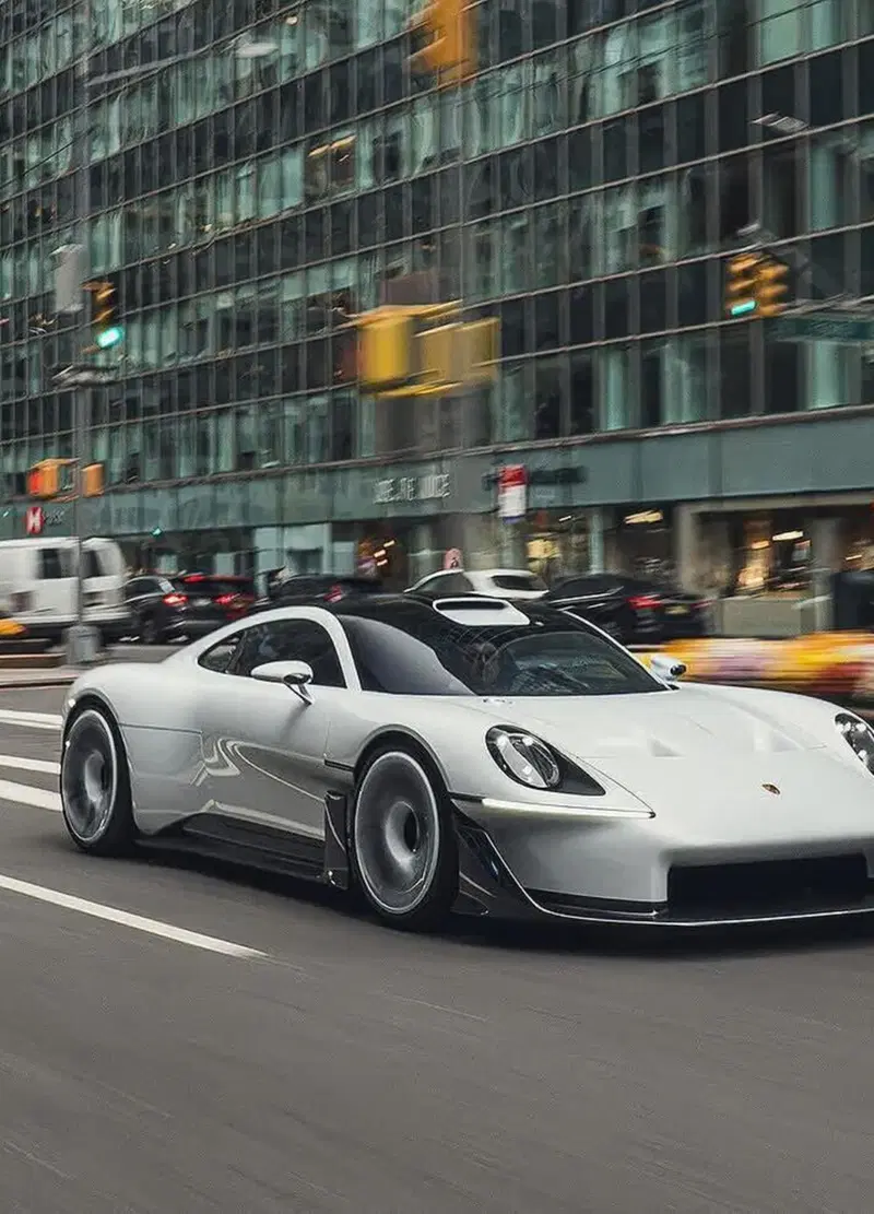 Porsche Mission S, le prime immagini in movimento