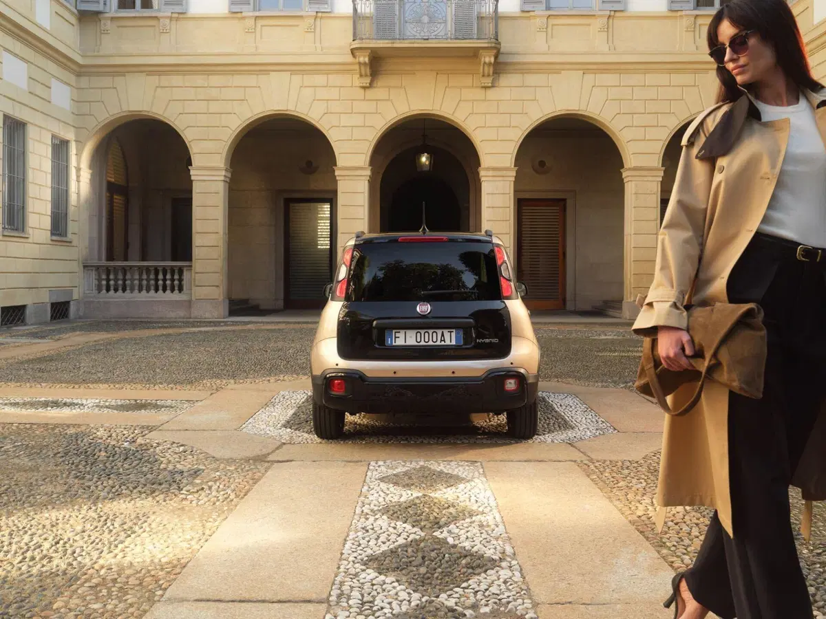 Fiat Pandina Tributo Autobianchi: l'omaggio di Stellantis alla Y10