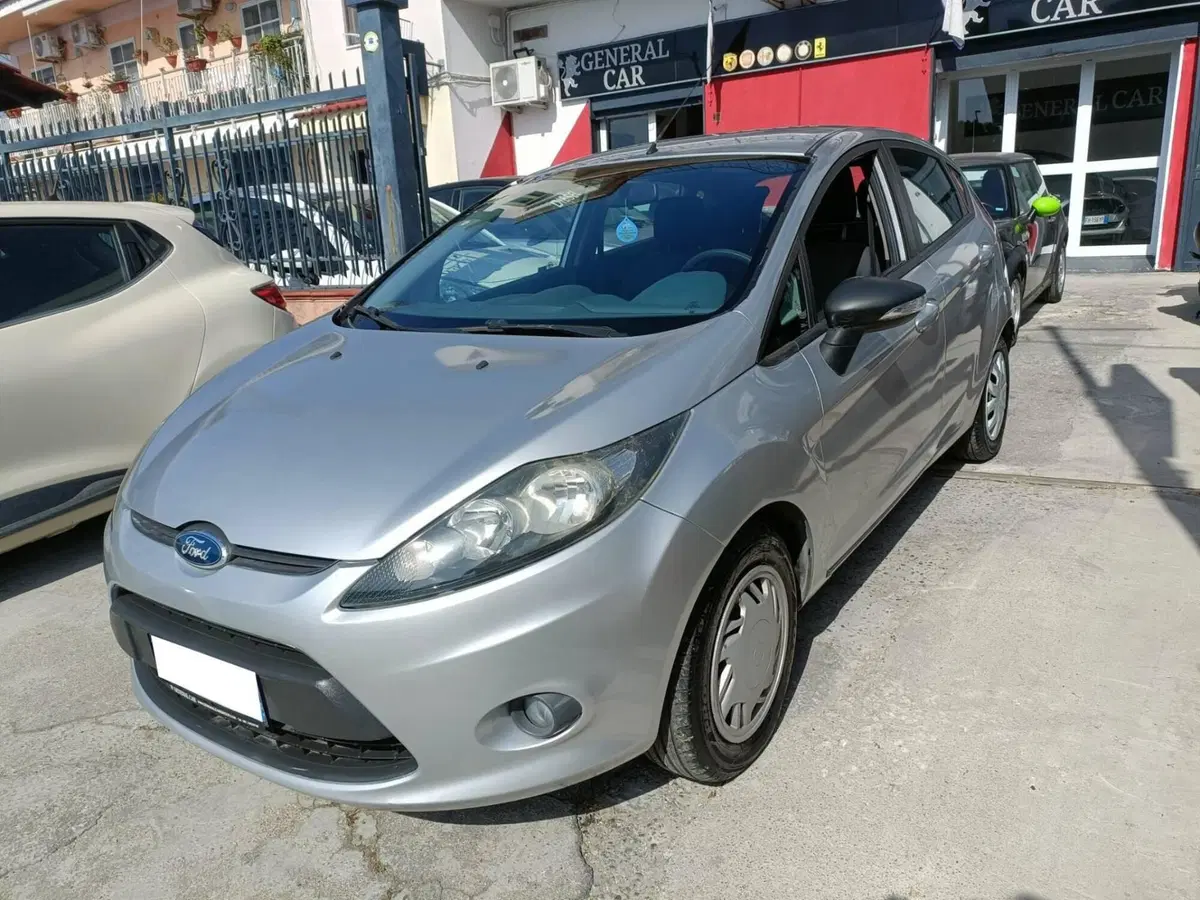 Ford Fiesta usata a Napoli (3)