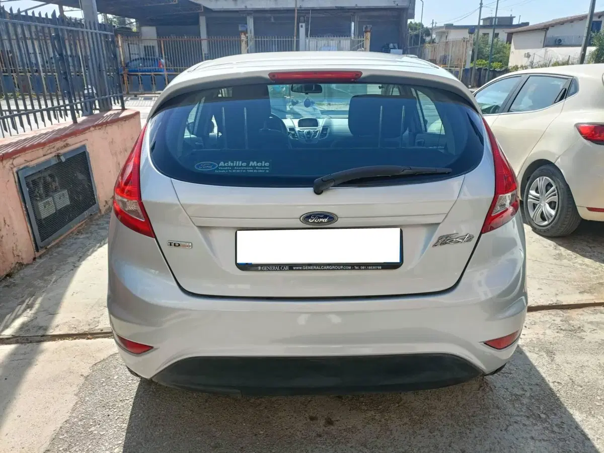 Ford Fiesta usata a Napoli (5)