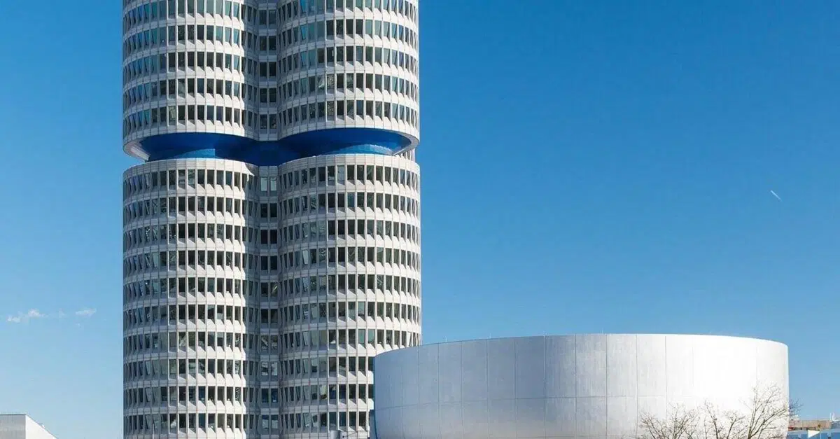 BMW, fino a 650.000 euro per lasciare il lavoro: il piano chiude in anticipo