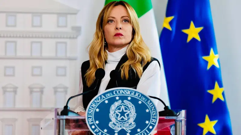 Protesta dei Tir, il Governo approva il decreto: altri 105 milioni contro il caro gasolio e leasing sospesi fino a marzo