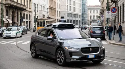 Guida autonoma in Italia, mancano ancora le regole: l'allarme del Politecnico di Milano