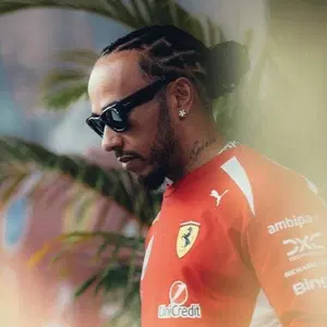 “Sono quasi costretto a continuare”: Hamilton accende la vigilia di Austin tra l'errore di Singapore e il futuro. Su Antonelli: “È un vecchio saggio”
