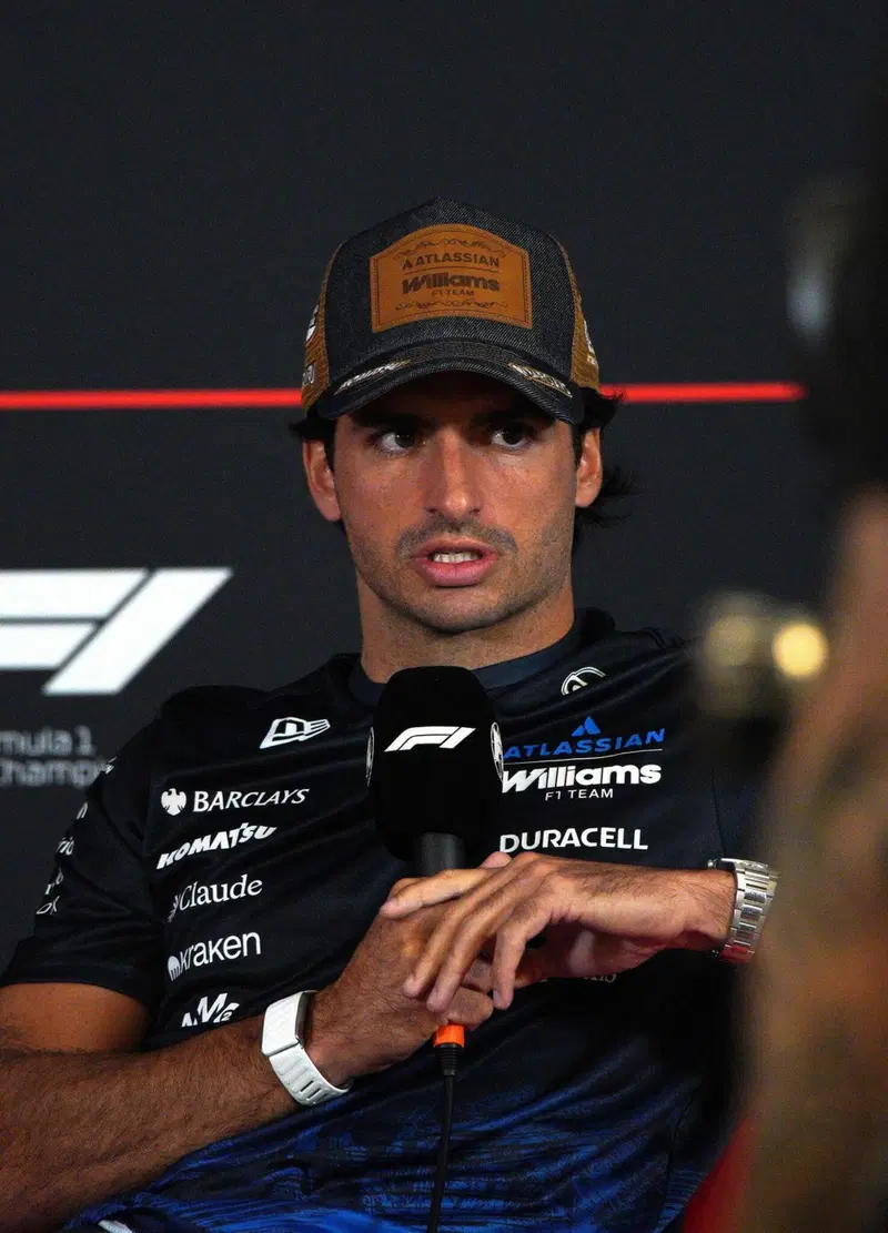 'Qatar e Abu Dhabi? Difficile esserne convinti': Sainz gela la F1 sul Medio Oriente, poi la Williams deve correggere il tiro