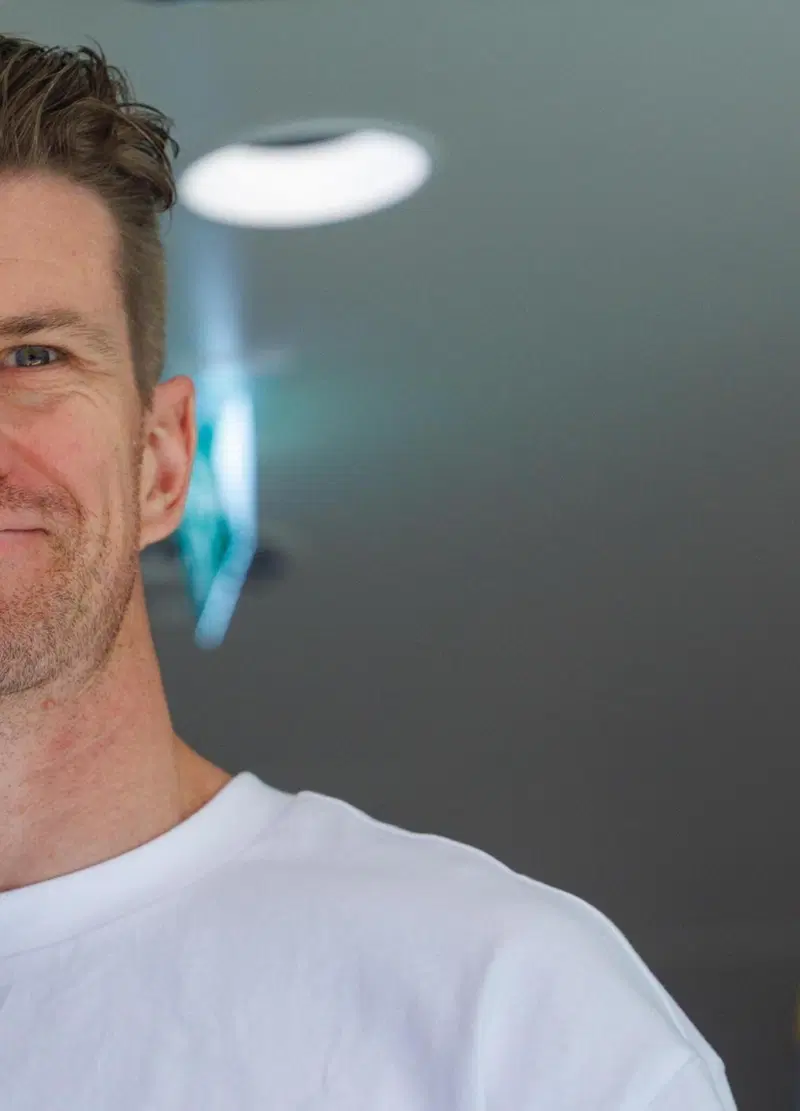 'È stato impeccabile, quello che fa a questa età è incredibile': Hulkenberg incorona Kimi Antonelli ad Austin