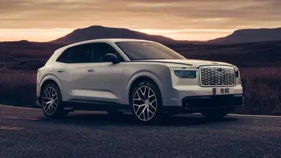 Bentley Torcal First Edition, 876 CV e lusso senza compromessi per il nuovo SUV elettrico
