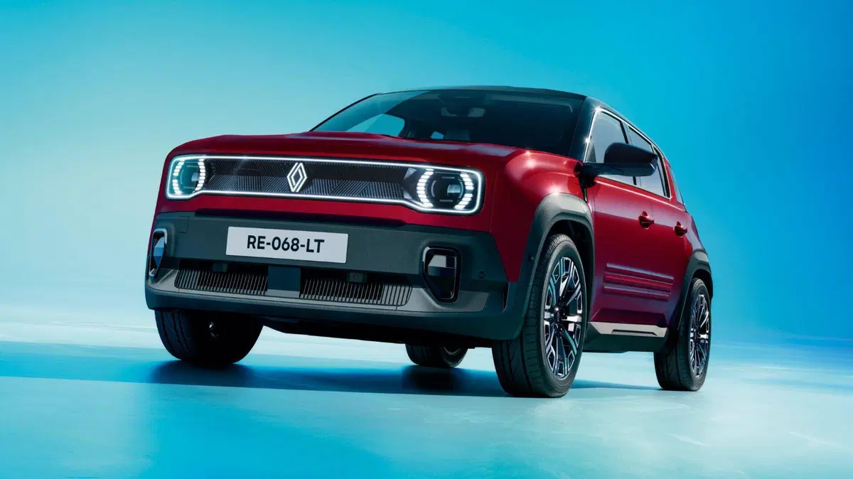 Renault 4 E-Tech Electric: l'elettrica si aggiorna, debutta la batteria LFP e arriva l'edizione Roland-Garros (15)