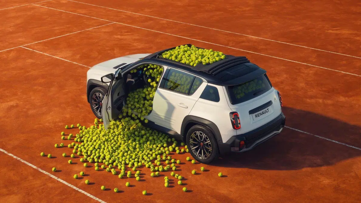 Renault 4 E-Tech Electric: l'elettrica si aggiorna, debutta la batteria LFP e arriva l'edizione Roland-Garros (23)