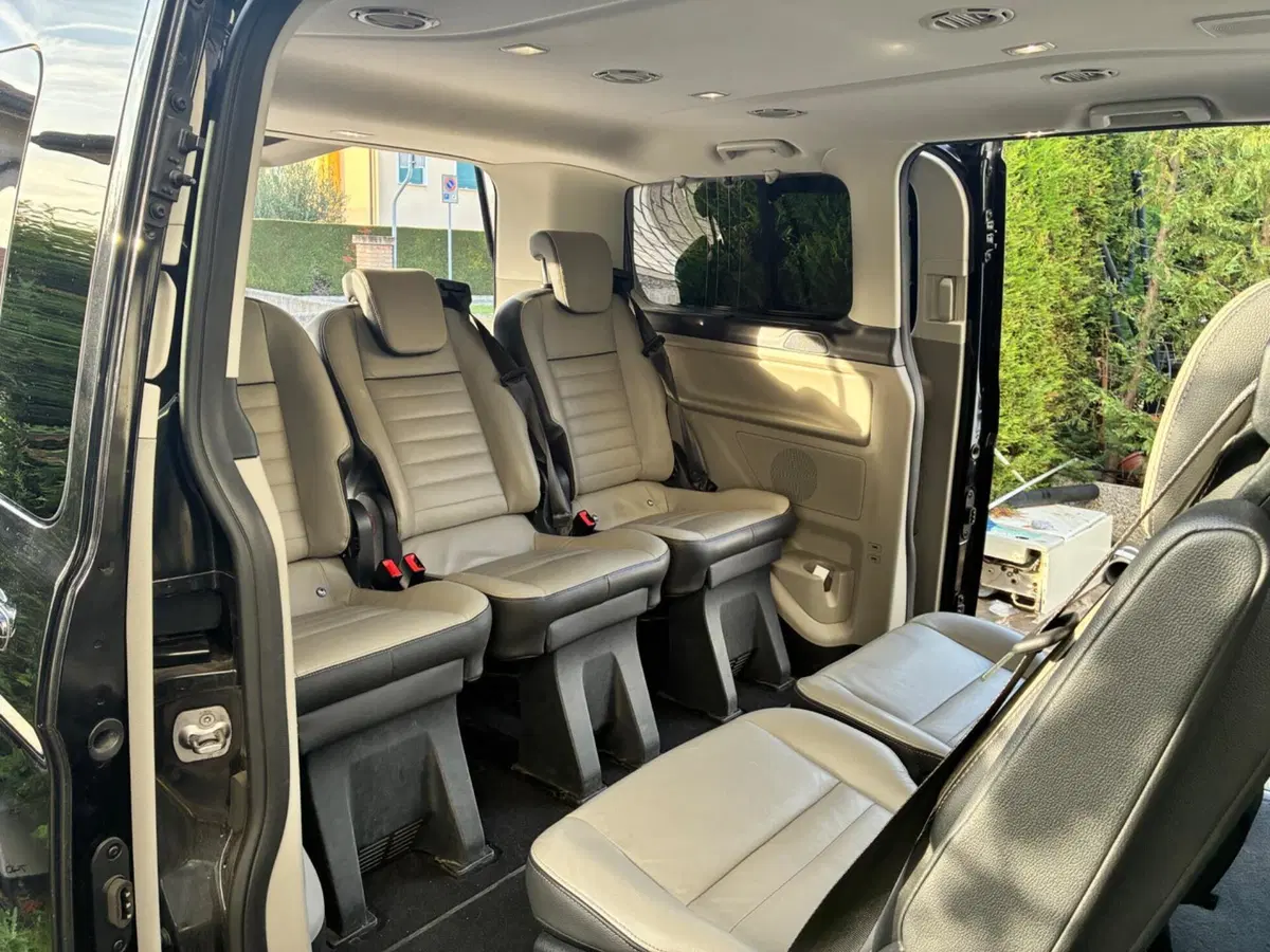 Ford Tourneo Custom usata a Padova (10)