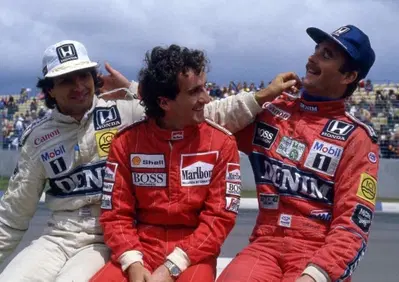 F1. “La pagina più amara della mia vita, non avevo sbagliato nulla”. Finale pazzo ad Adelaide, il “Prof” si riprende la cattedra