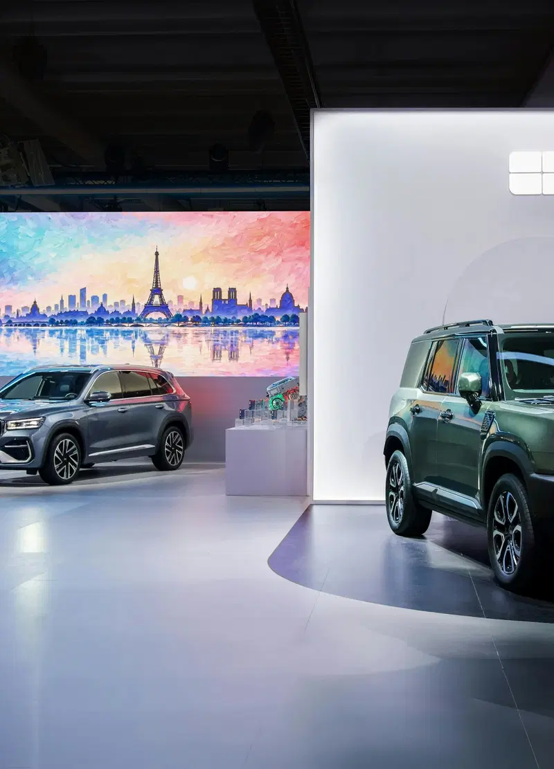 Geely, arriva il primo modello pensato solo per l’Europa (la Defender ora ha una enneisma rivale cinese)
