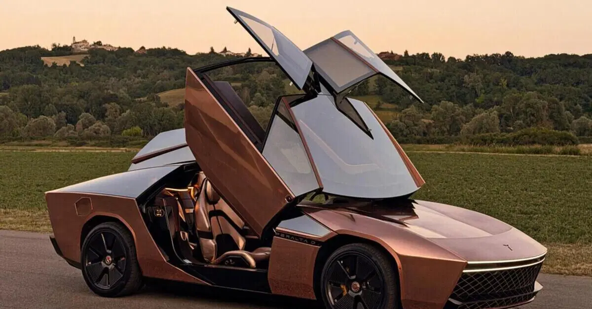 Sembra scolpita nel rame: la spettacolare fuoriserie di Giugiaro nasconde sorprese incredibili