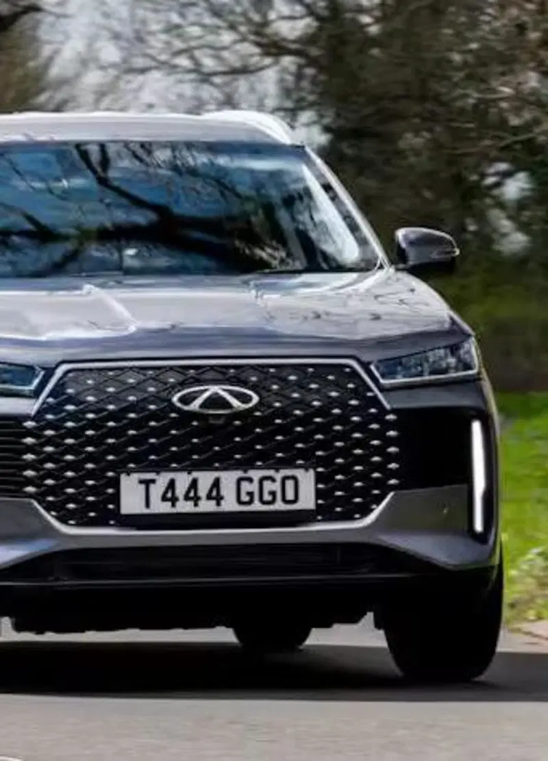Chery vuole “diventare britannica”: più stretta l’alleanza con Jaguar Land Rover