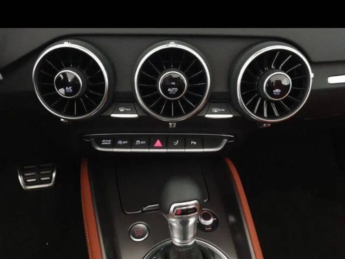 Audi TT Cabrio usata a Brescia (6)