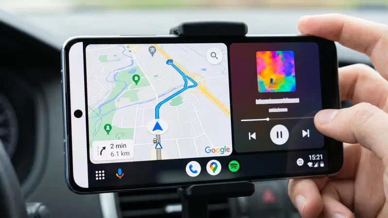Android Auto senza Android Auto? Con PhoneAuto è possibile. Ecco come funziona