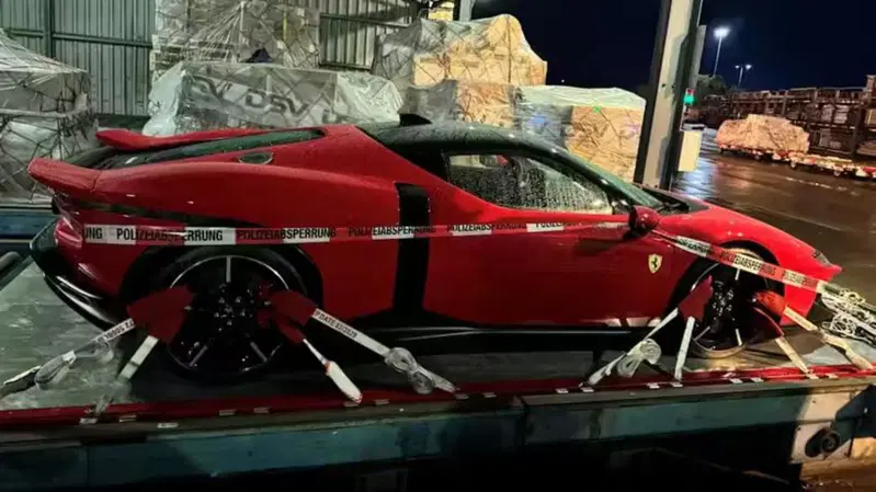 Ferrari Tesarossa sequestrata