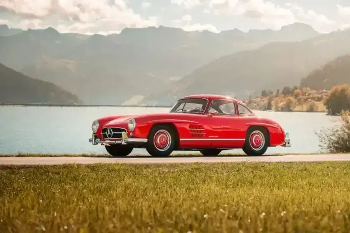Bugatti Veyron, Ferrari 275 GTS e Alfa Romeo RZ: all’asta a Zurigo oltre 80 auto da collezione (7)