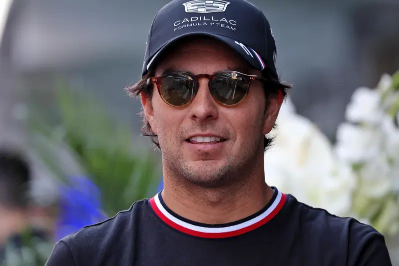'Non vi deluderò': Checo Perez e la Cadillac, l'annuncio d'amore lungo 3 anni che fa sognare il Messico